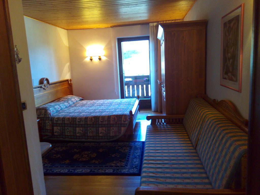 B&B Casa Bazzanella 카발레즈 외부 사진