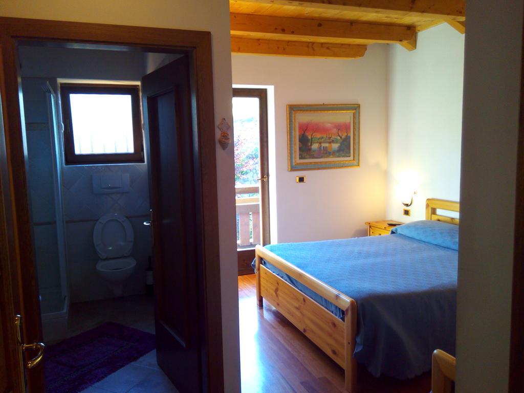 B&B Casa Bazzanella 카발레즈 외부 사진
