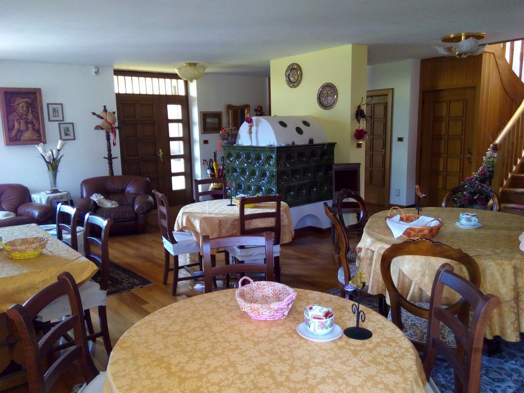 B&B Casa Bazzanella 카발레즈 외부 사진